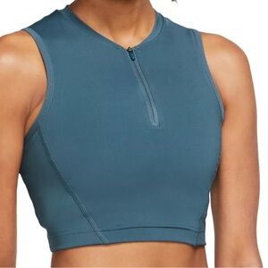 Nike Pro Green/White Athletic Crop Top with Half Zip